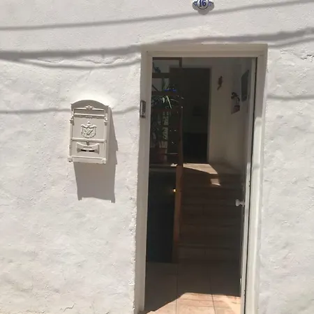 Zarah's Place Vecindario (Gran Canaria)